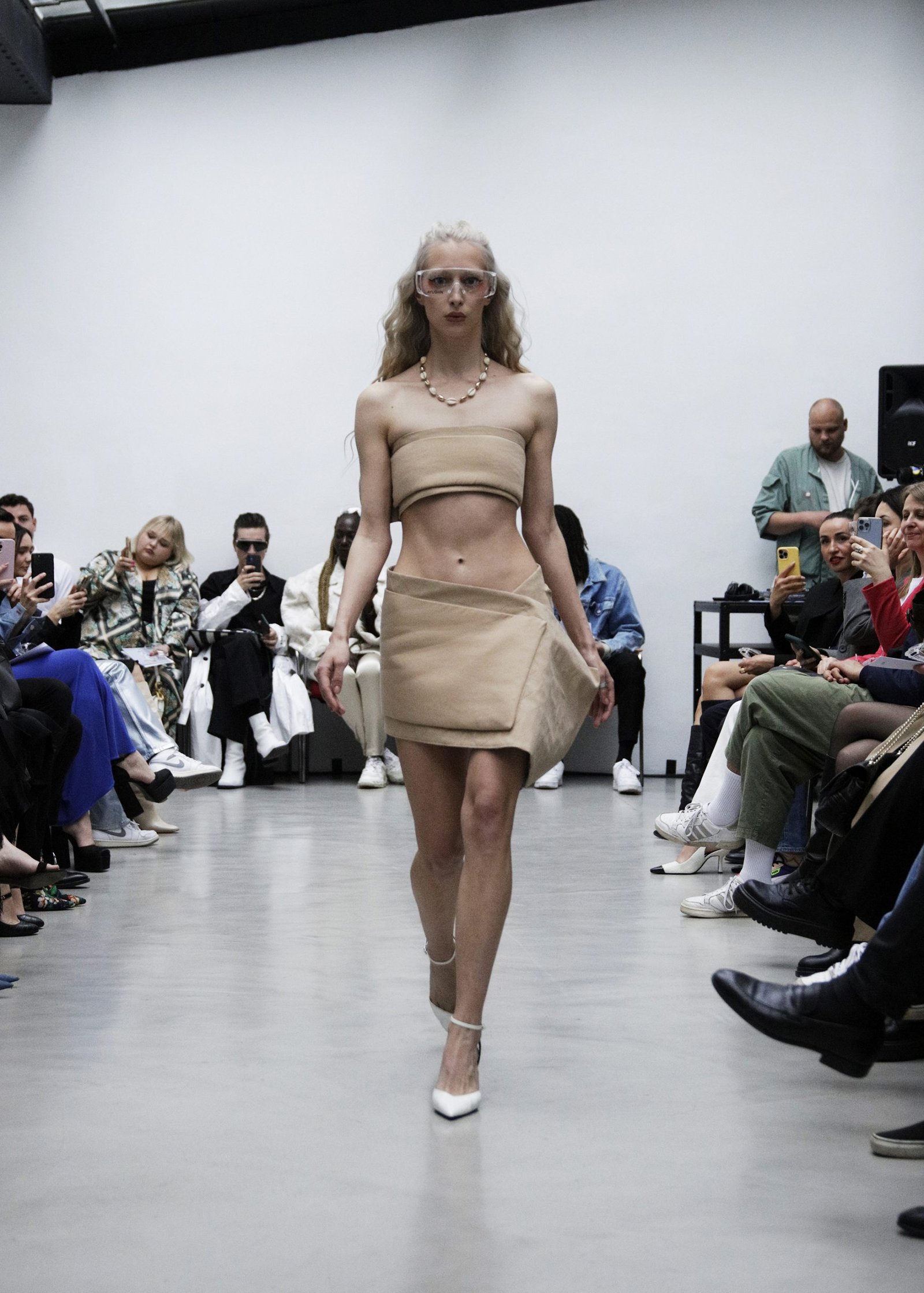 "Self Reflection": Unveiling Ayushin's Latest Collection and Its Message