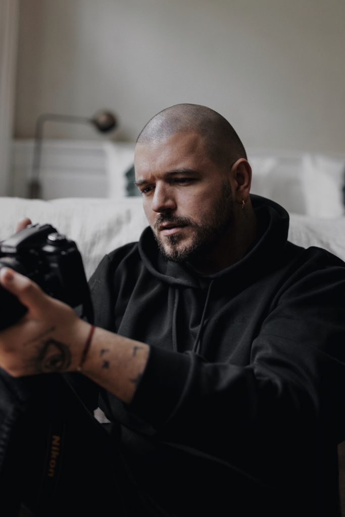 Balancing artistic vision and client needs: Communication is key