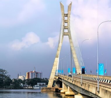 Lagos rainy season: Lekki-Ikoyi bridge