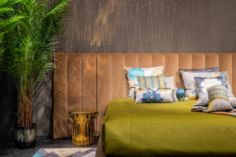 8 Ways to Make Your Bedroom More Cosy