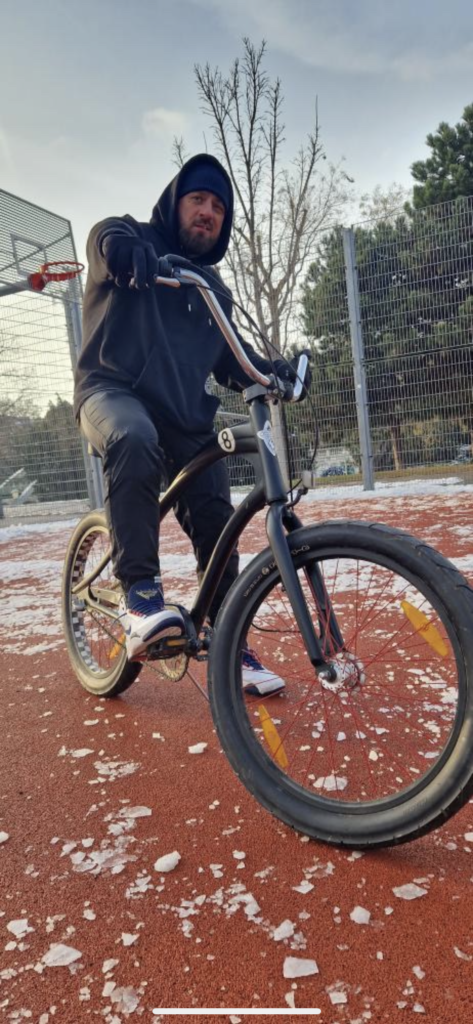 Fitness: A Conversation with Michael Kuhar, the "Keep on Smiling" Coach