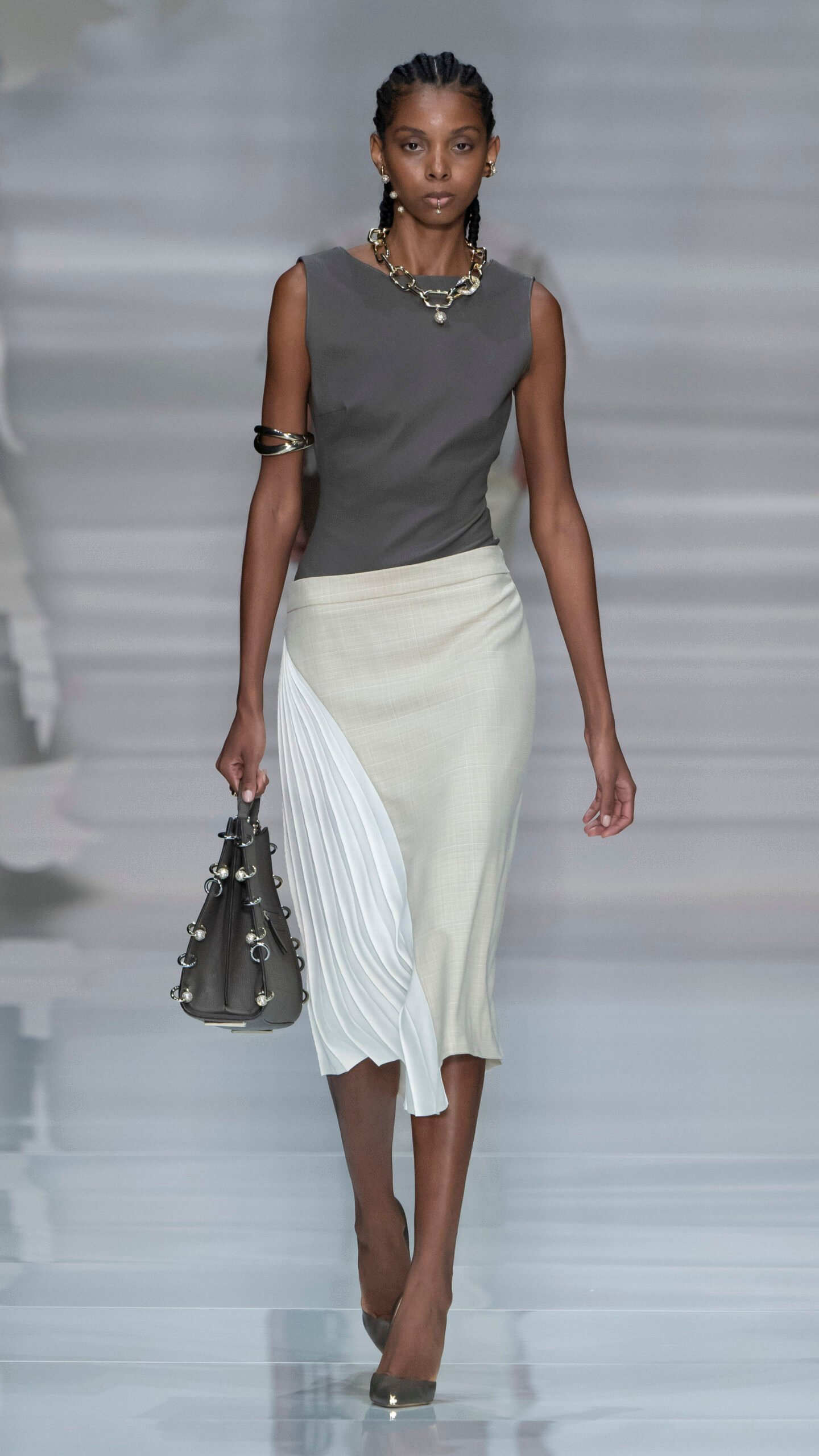Spring/Summer 2024 Fashion Show by AIGNER