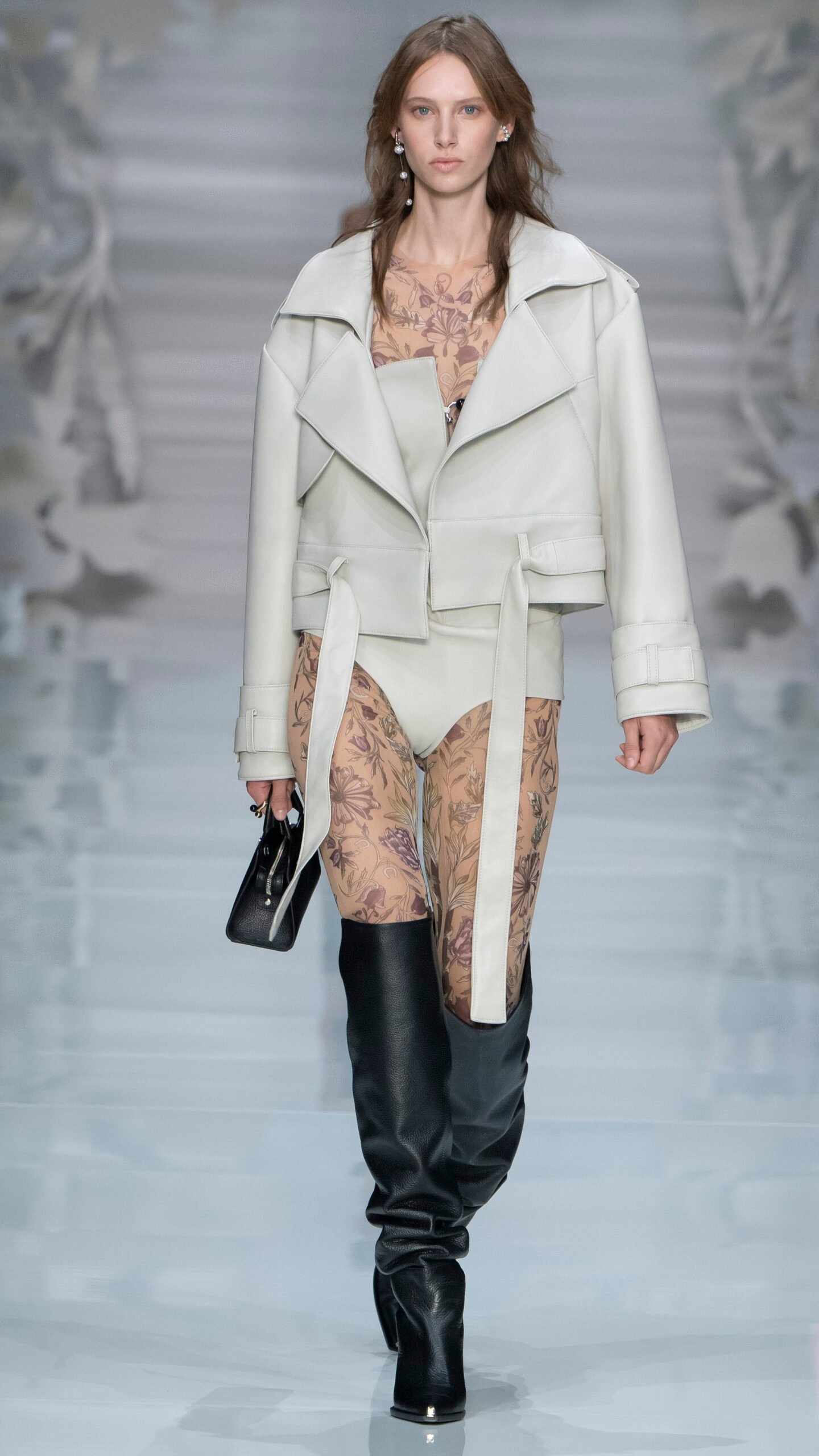 Spring/Summer 2024 Fashion Show by AIGNER