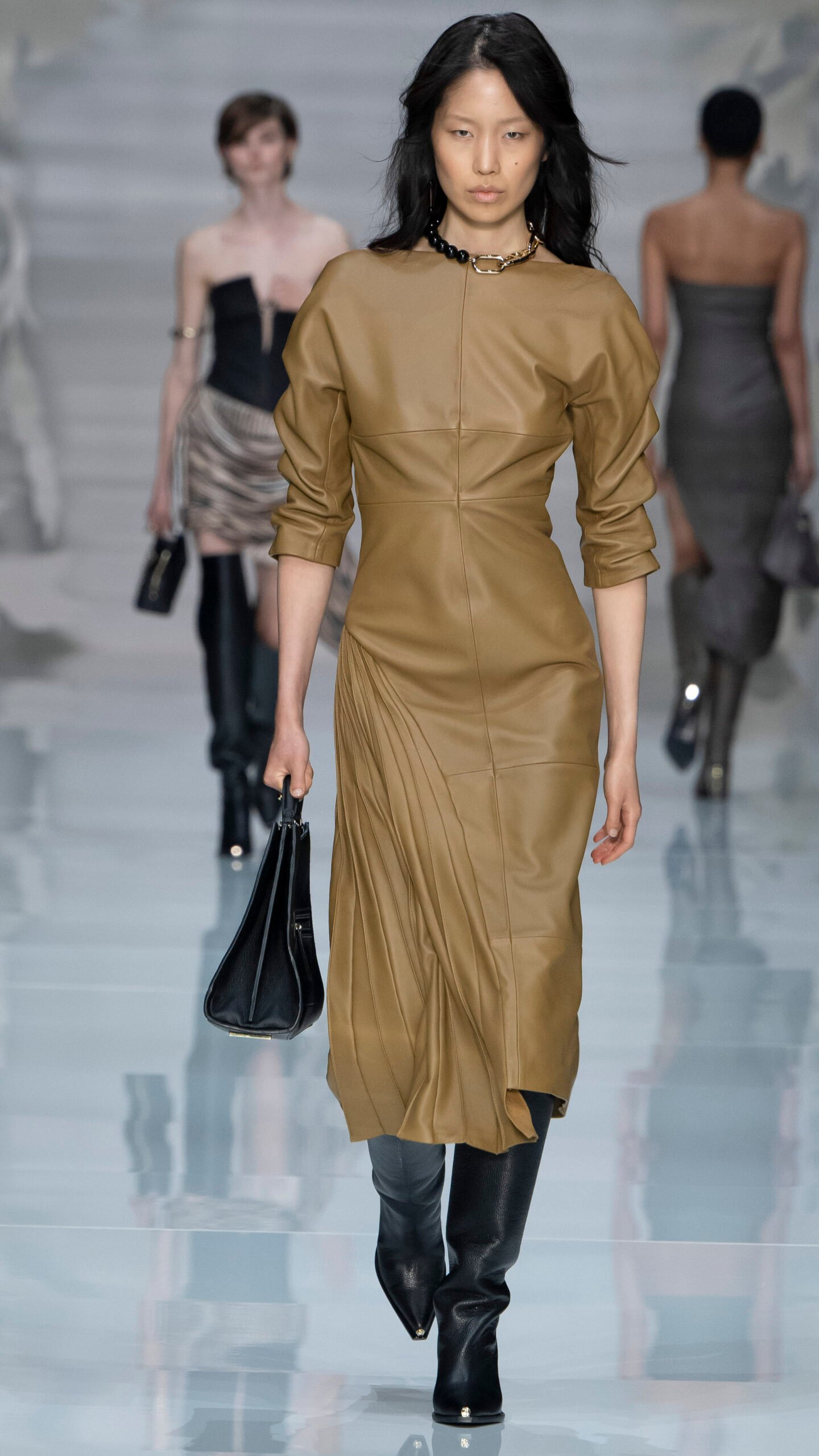 Spring/Summer 2024 Fashion Show by AIGNER
