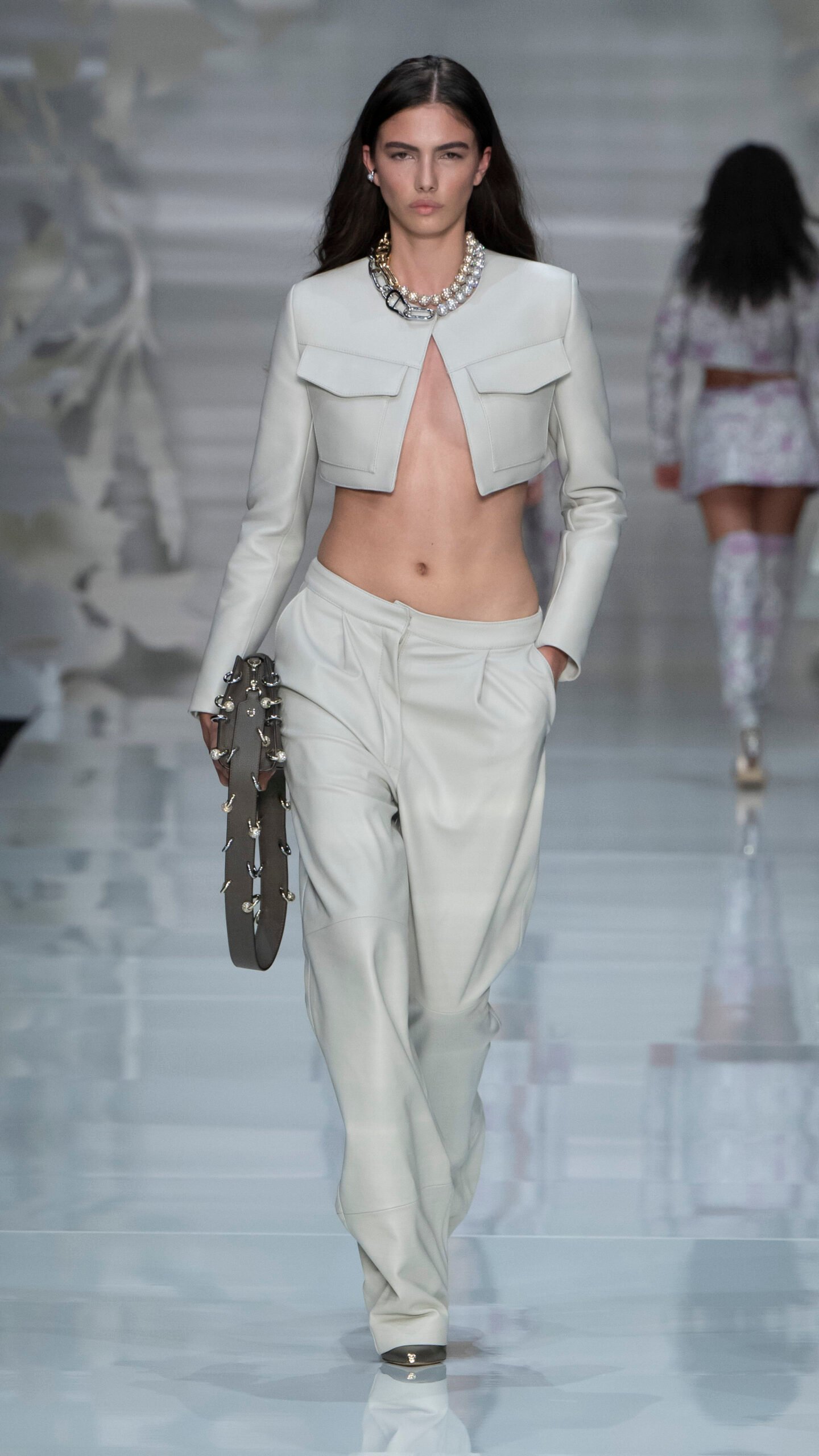 Spring/Summer 2024 Fashion Show by AIGNER