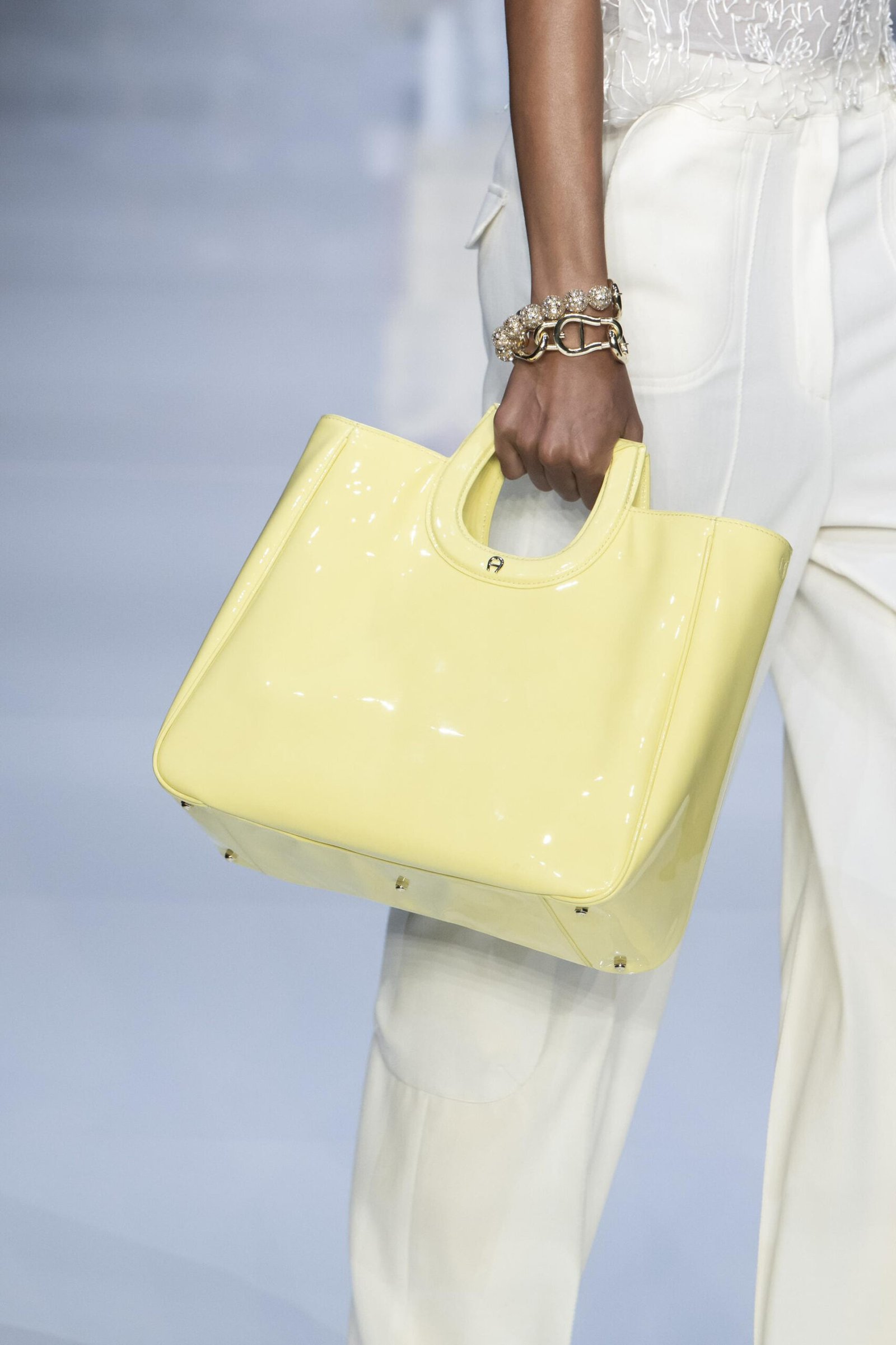 Spring/Summer 2024 Fashion Show by AIGNER