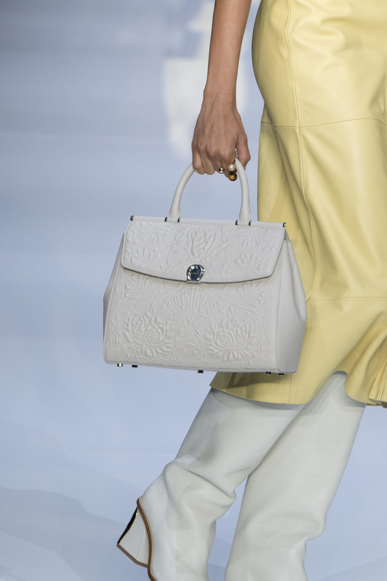 Spring/Summer 2024 Fashion Show by AIGNER
