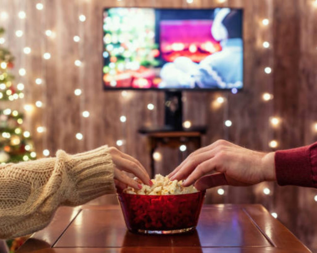 10 Mushy Christmas Rom-Coms to See With That Special Someone This