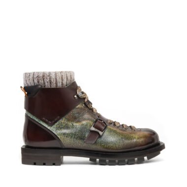 A LEGEND OF MONTI SIBILLINI. THE MAGIC MOUNTAINS, A TALE PRESENTED BY SANTONI.