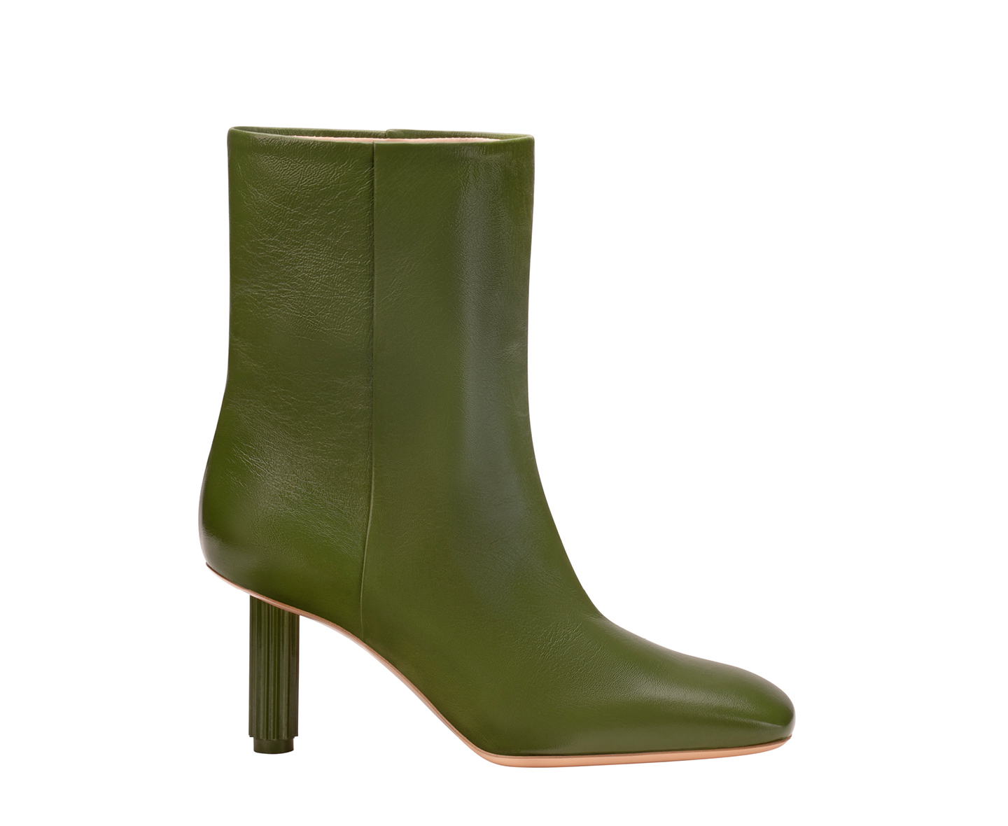 Flawed Geometries, Obsession with black | AGL Fall Winter 2024/25 Collection