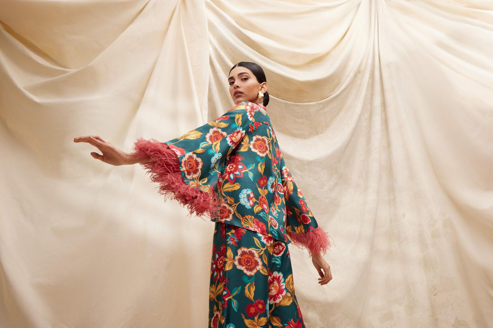 Ramadan's Beauty with the Luxurious La DoubleJ Emerald Collection