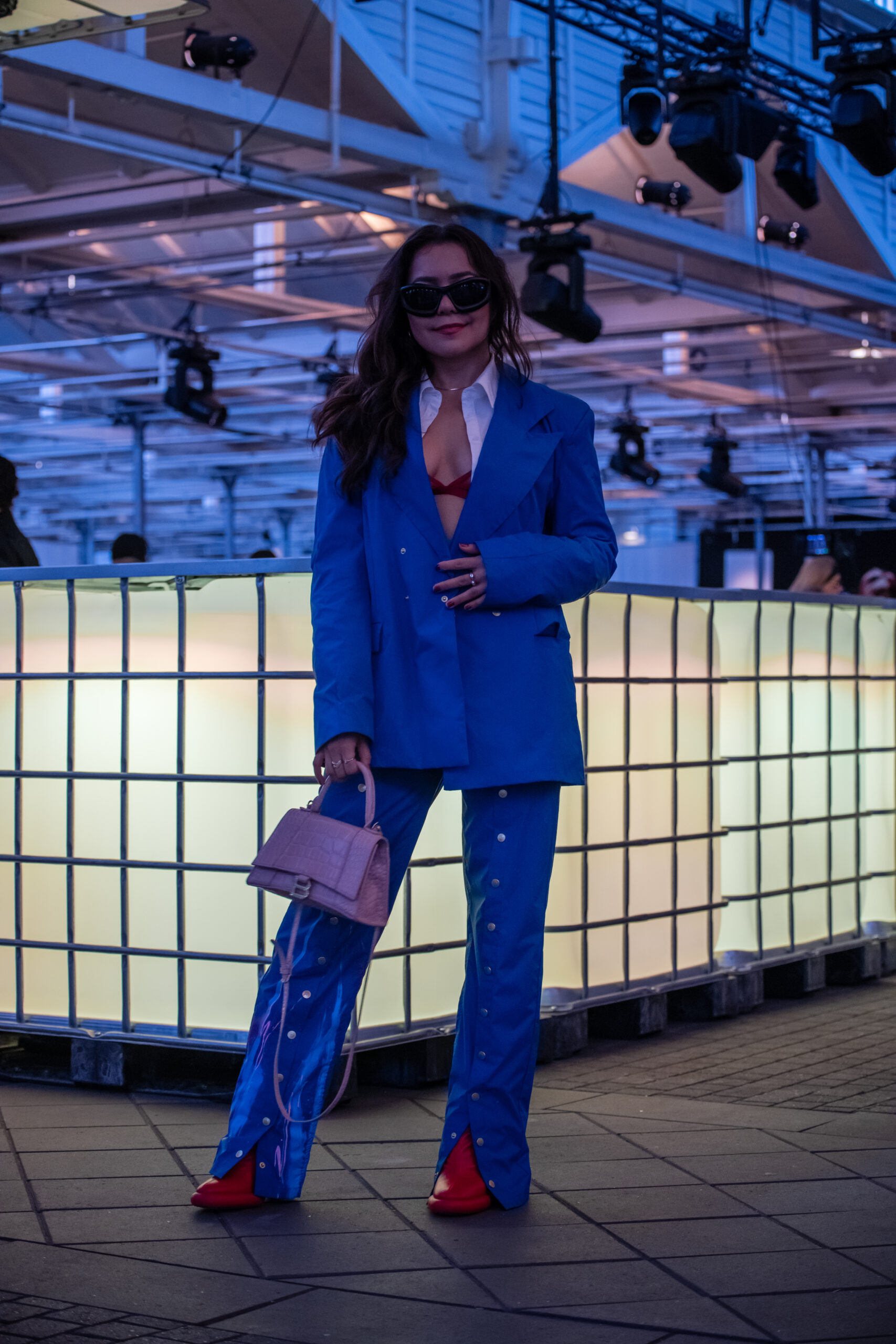 As discussed by Margarita Howis, Colours Have Healing Powers