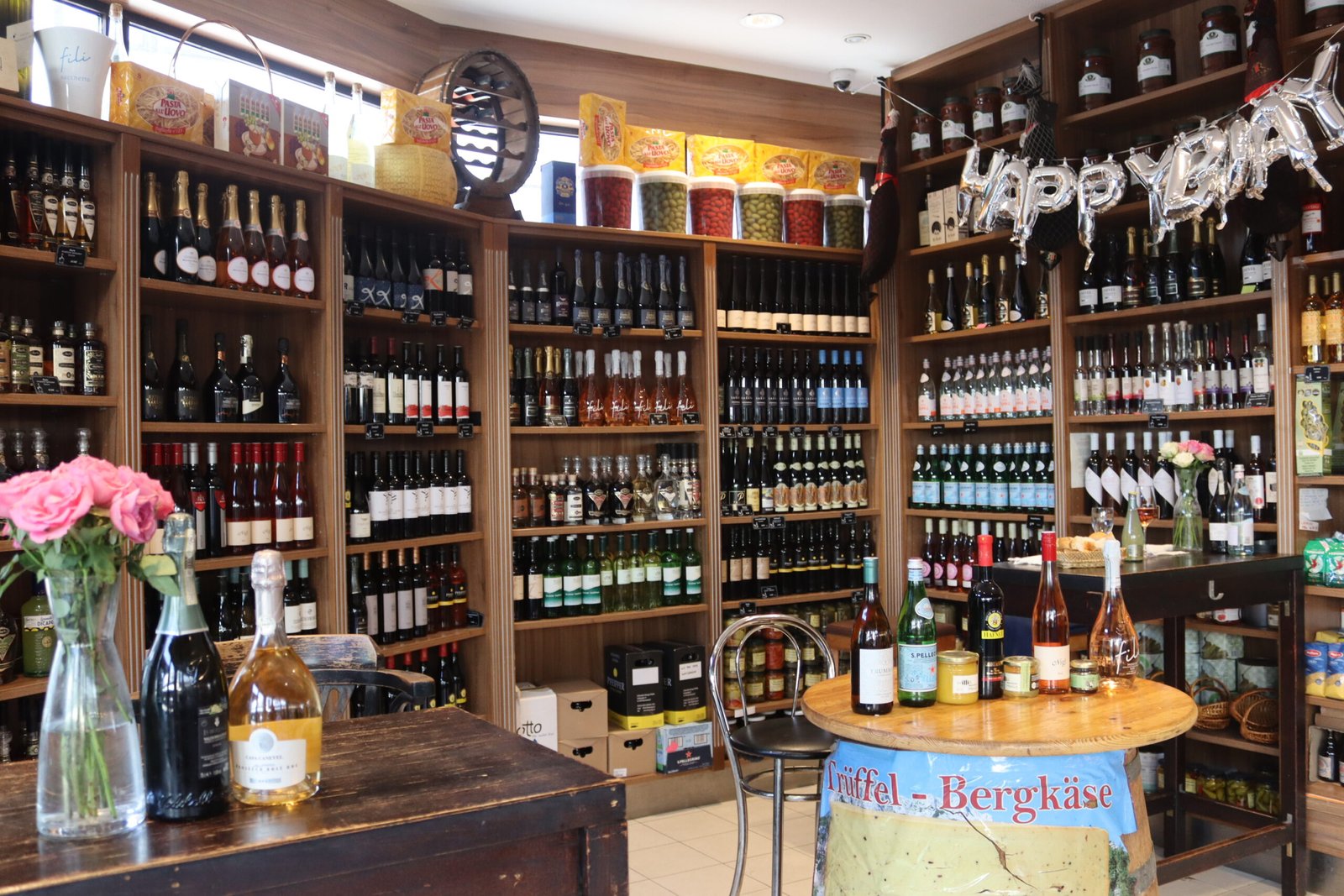 Naschmarkt's Epicurean Delights to Enjoy at Genuss Momente, Vienna