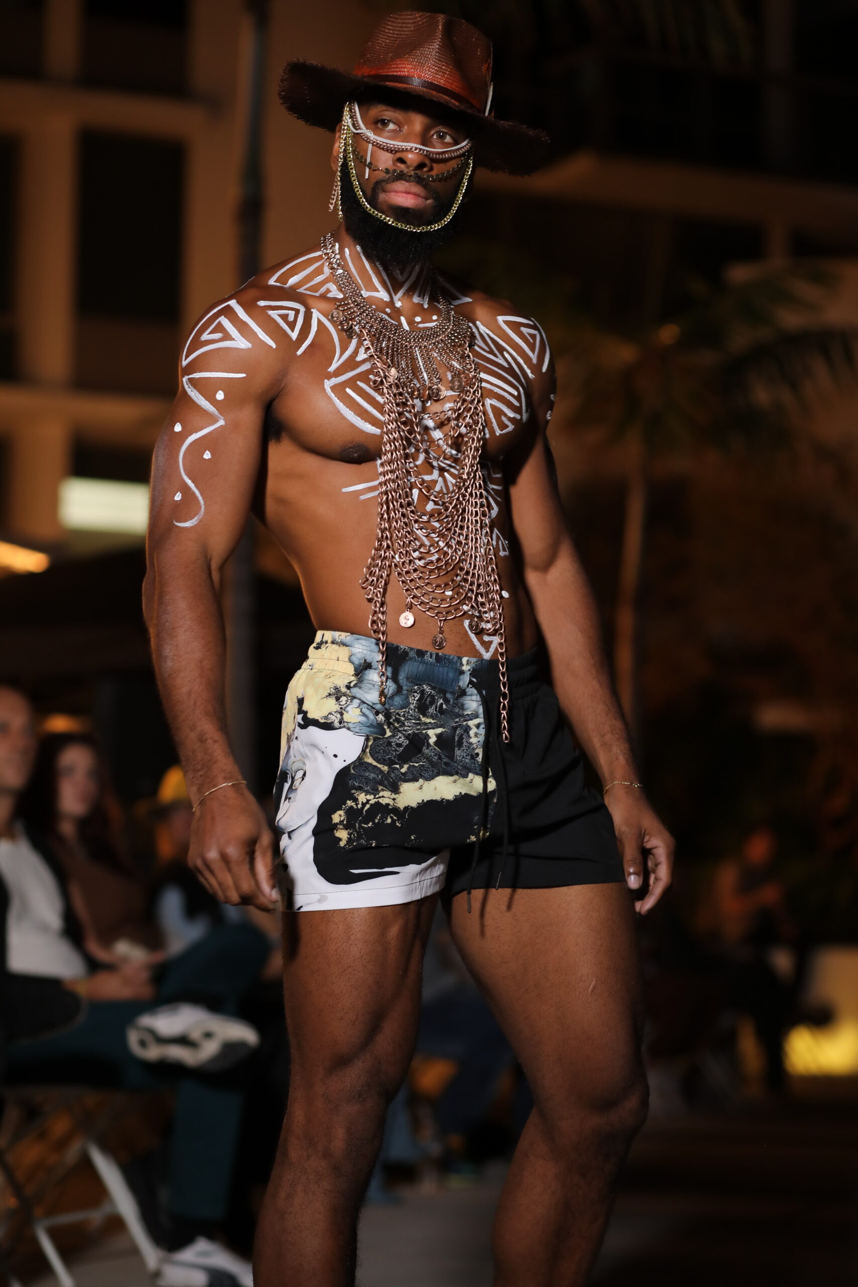 As discussed by Margarita Howis, Colours Have Healing Powers