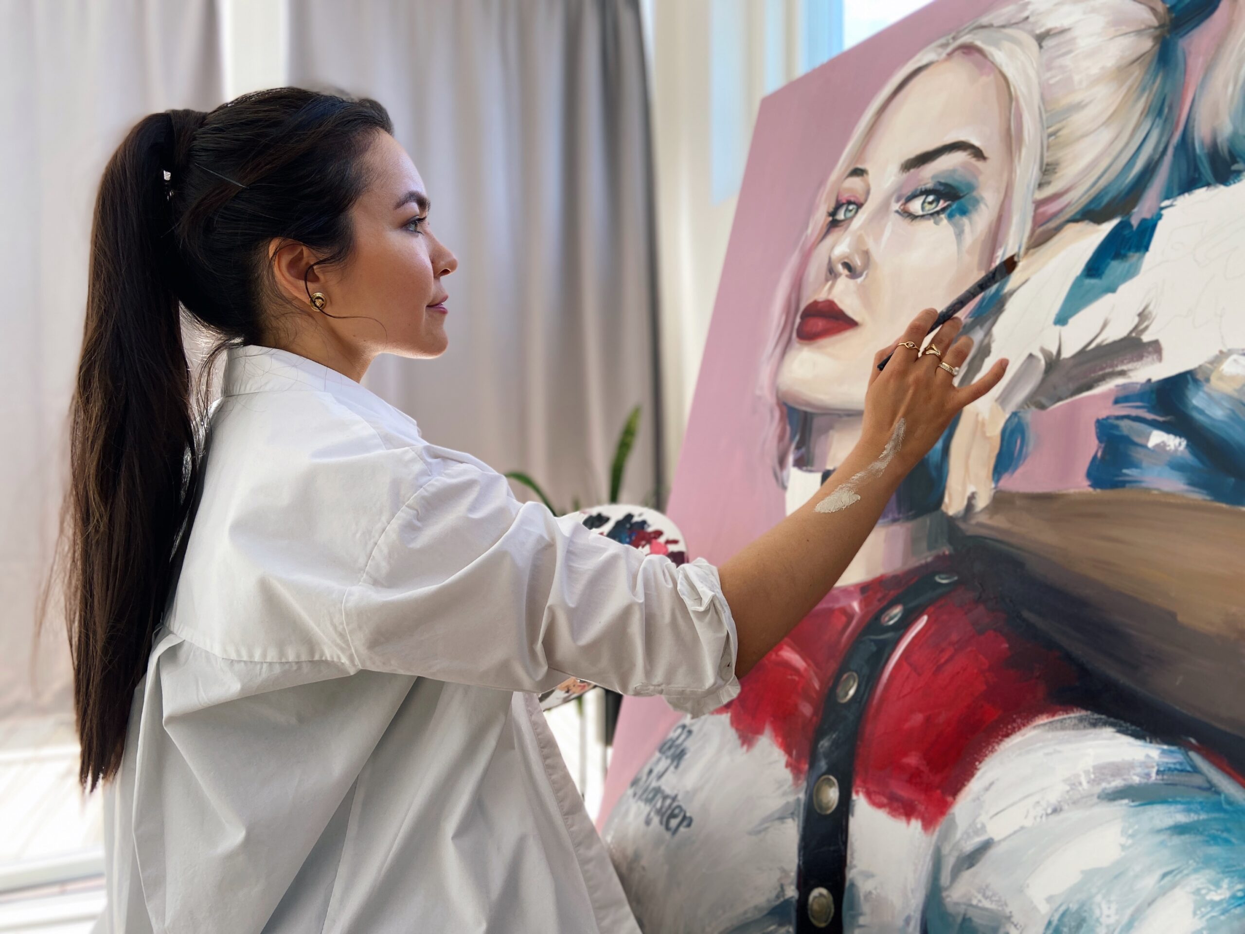 As discussed by Margarita Howis, Colours Have Healing Powers