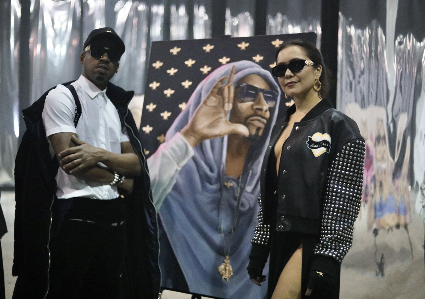 As discussed by Margarita Howis, Colours Have Healing Powers