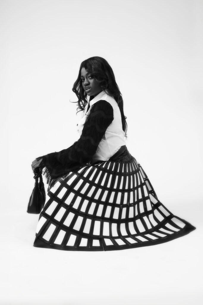 Behind the Scenes with Elise Nzuzi