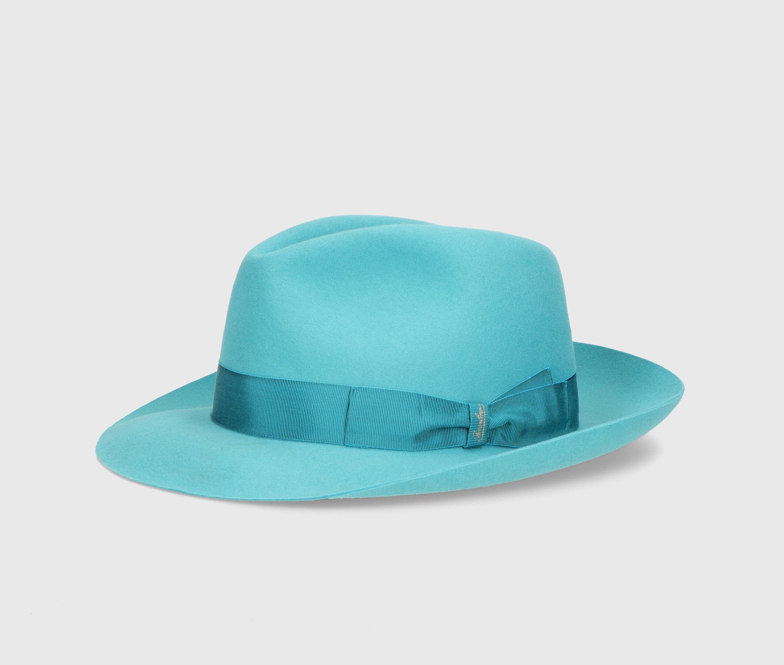Spring-Summer 2025: Borsalino sets off on a tour of the Bel Paese