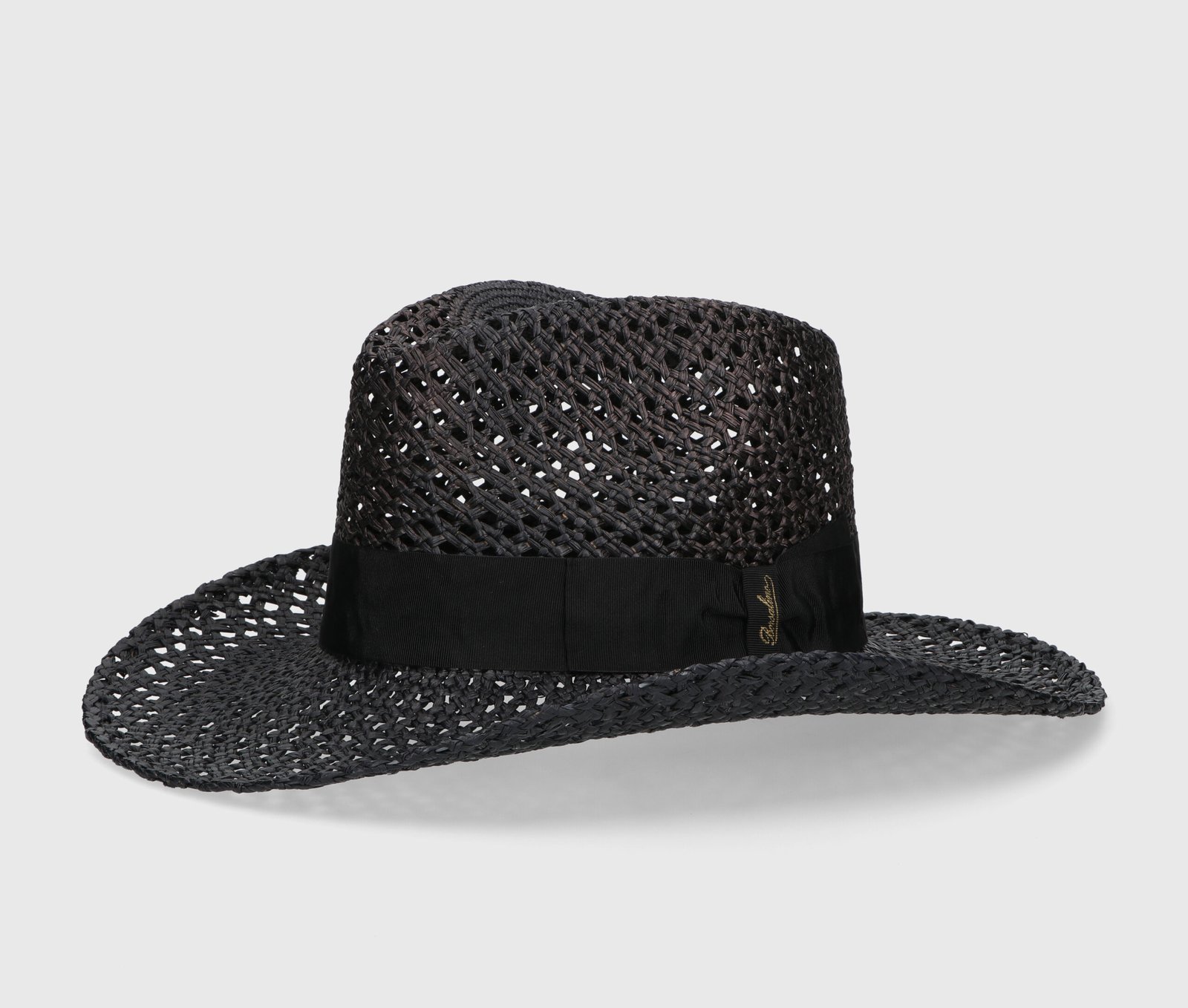 Spring-Summer 2025: Borsalino sets off on a tour of the Bel Paese