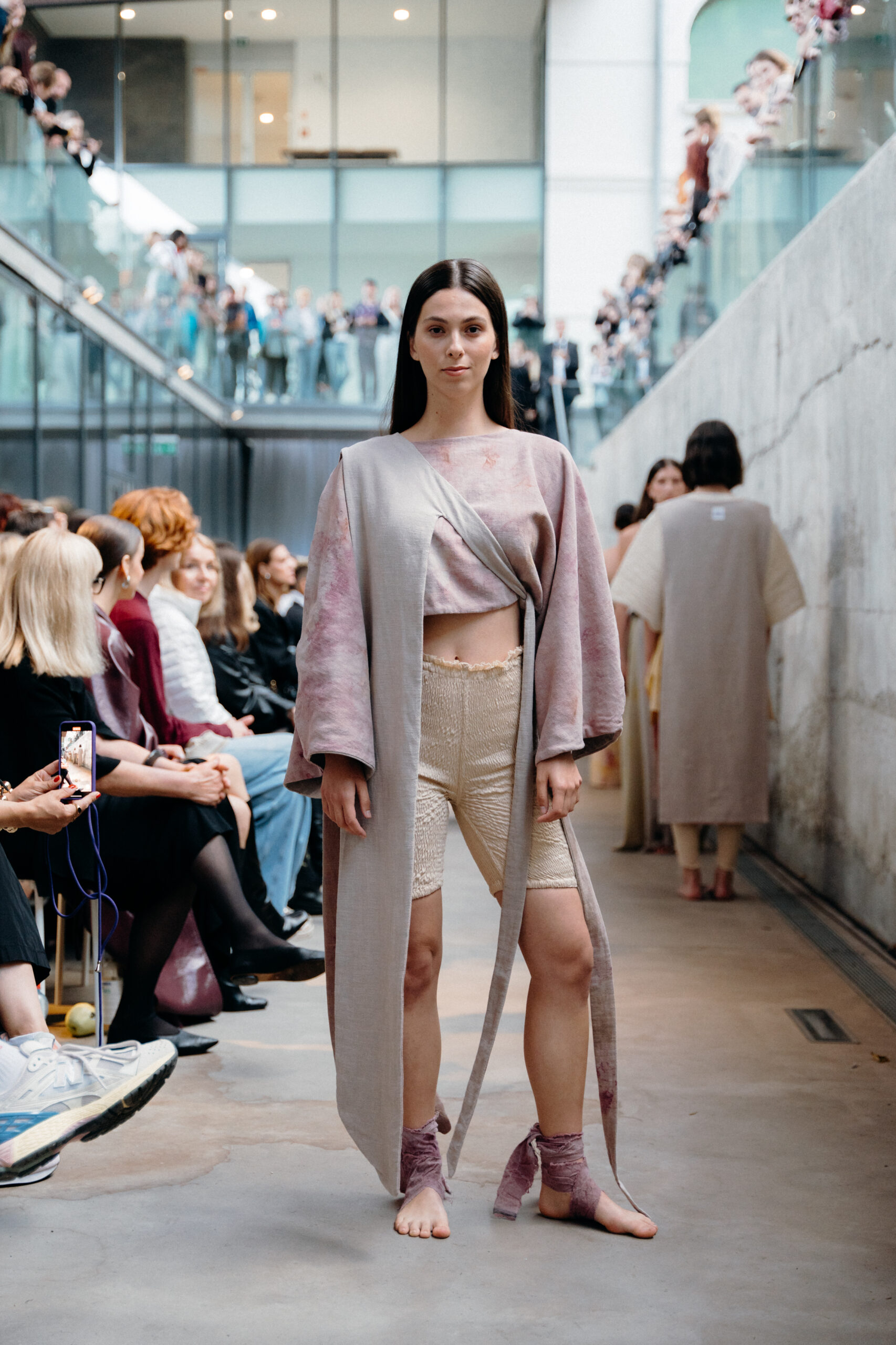 Introverts in Love: What to Do and What Not to Do