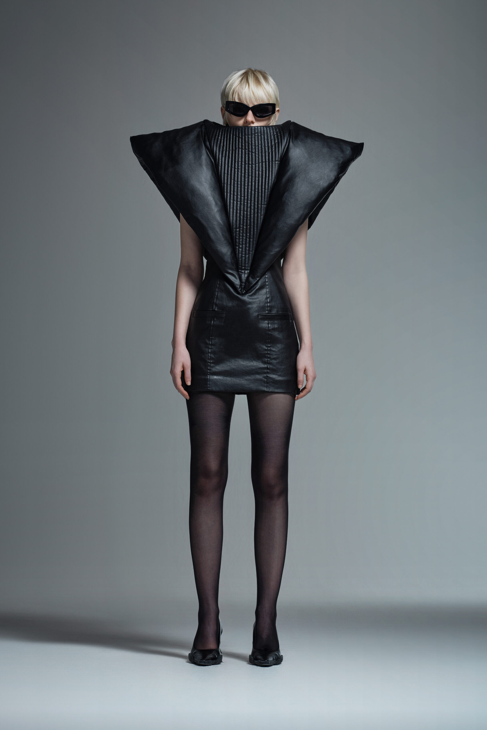 ANNAKIKI SS25: Techno-Natural Utopia and Post-Human Fashion