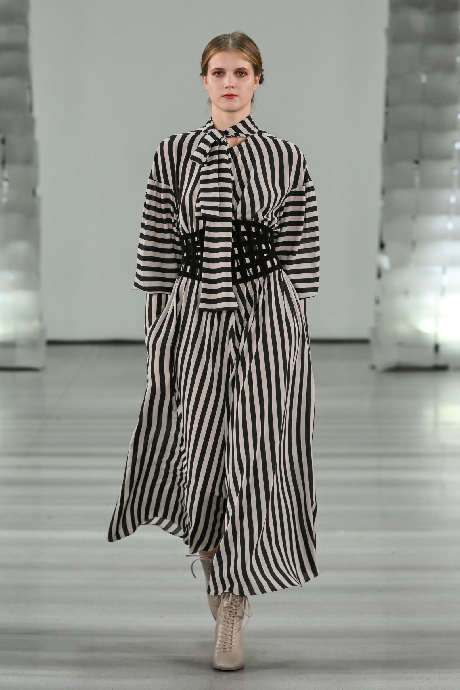Veronika Kostková's Belle Époque-inspired collection at Mercedes-Benz Fashion Live 2024 merges historical elegance with modern fashion.