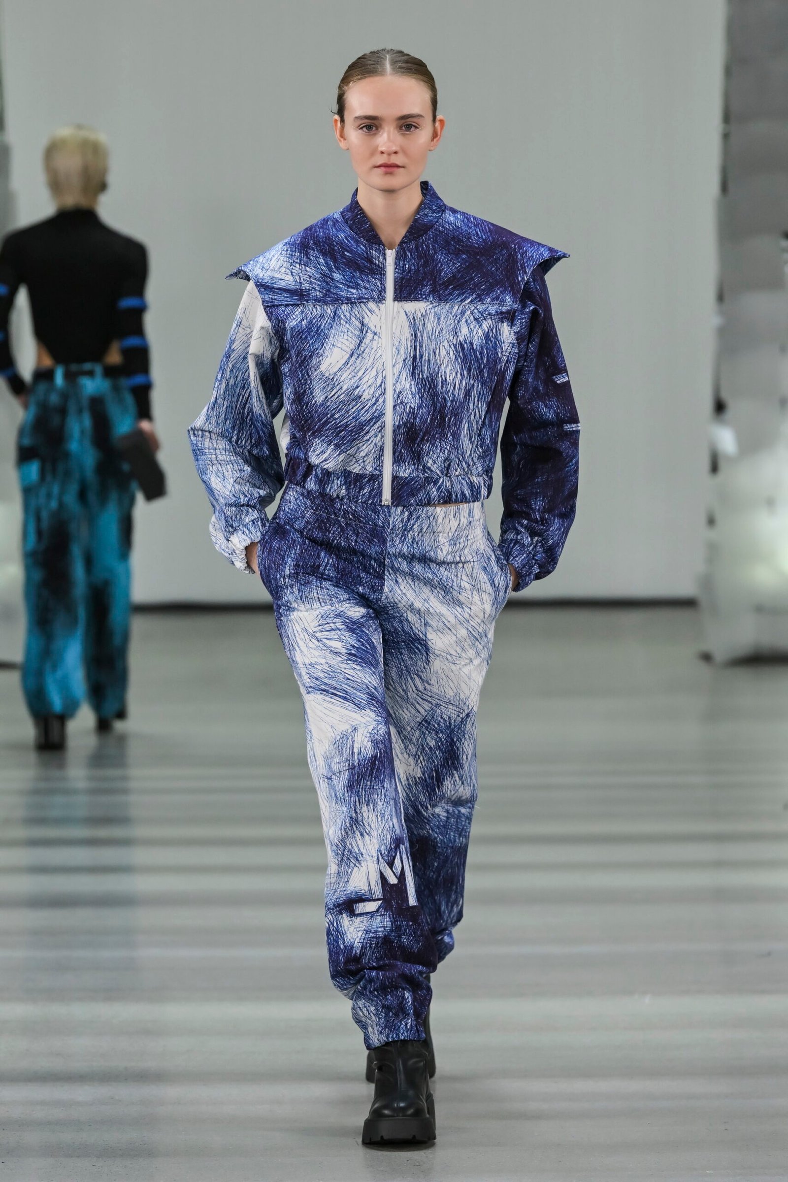 Jakub Matiašovič’s fashion collection inspired by brutalist architecture, featuring hand-drawn prints at MB Fashion Live 2024.