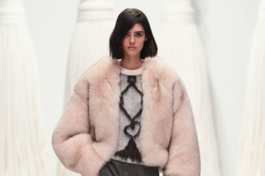 GENNY FW25/26 Collection – Tassel Motif on Evening Dress
