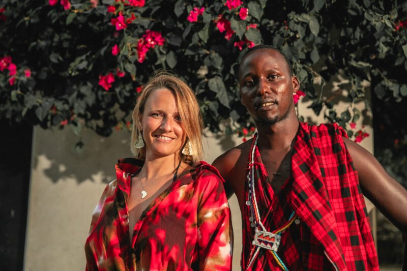 Tatiana Teixeira working with artisans in Kenya