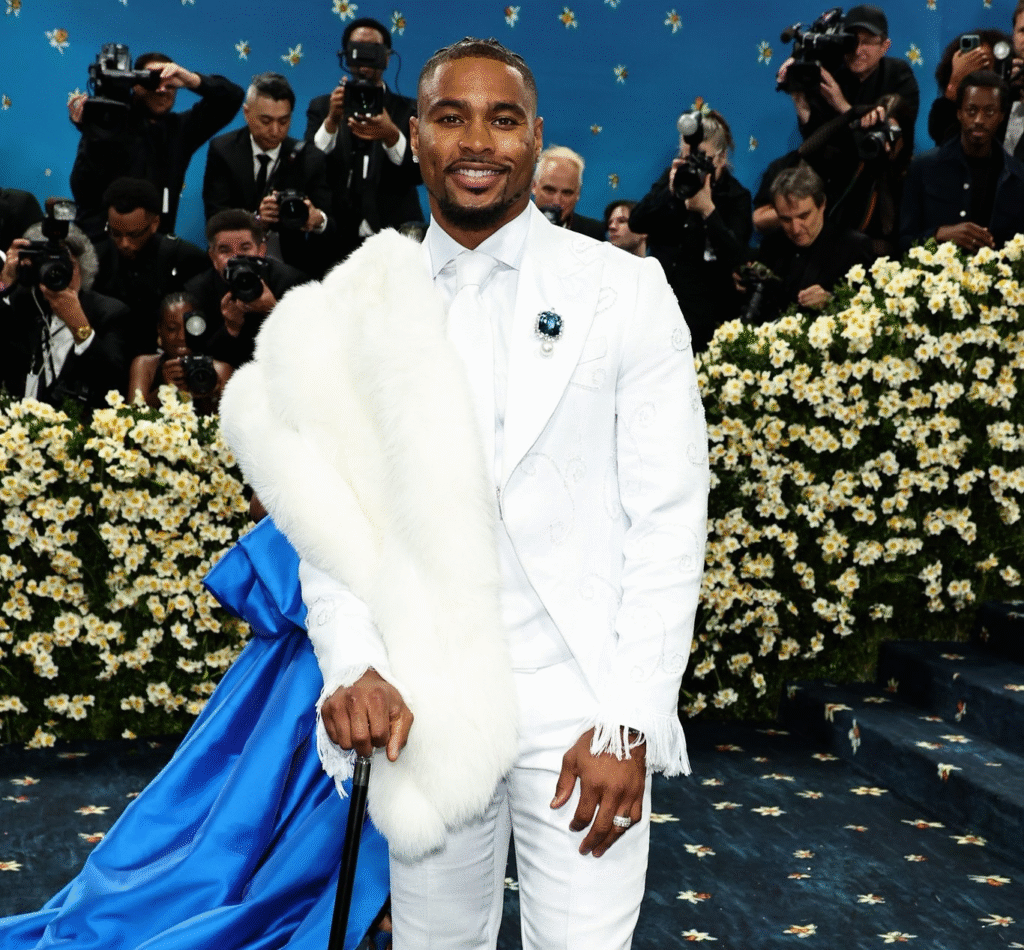 NFL STAR, Jonathan Owens in Custom White Aso-Oke Monochrome Tuxedo by Deji & Kola at MET Gala 2025