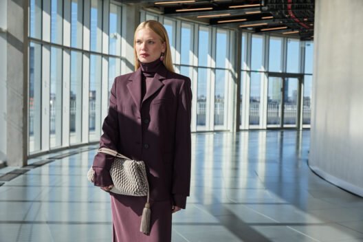 Model with Tissa Fontaneda Textile Tango bag in sculptural 3D textile with leather details from the SS26 Revival Collection